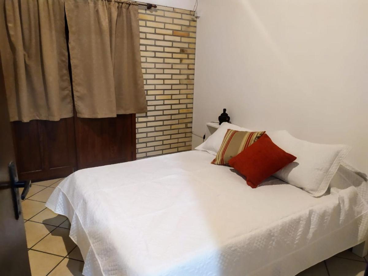 Residencial Costumes Brasileiras Hotel Bombinhas Eksteriør billede