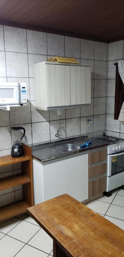 Residencial Costumes Brasileiras Hotel Bombinhas Eksteriør billede