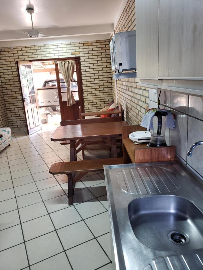 Residencial Costumes Brasileiras Hotel Bombinhas Eksteriør billede